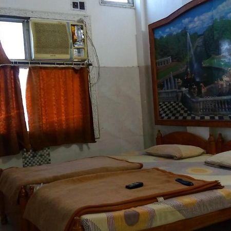 Amber Plaza Hotel Chittorgarh Buitenkant foto