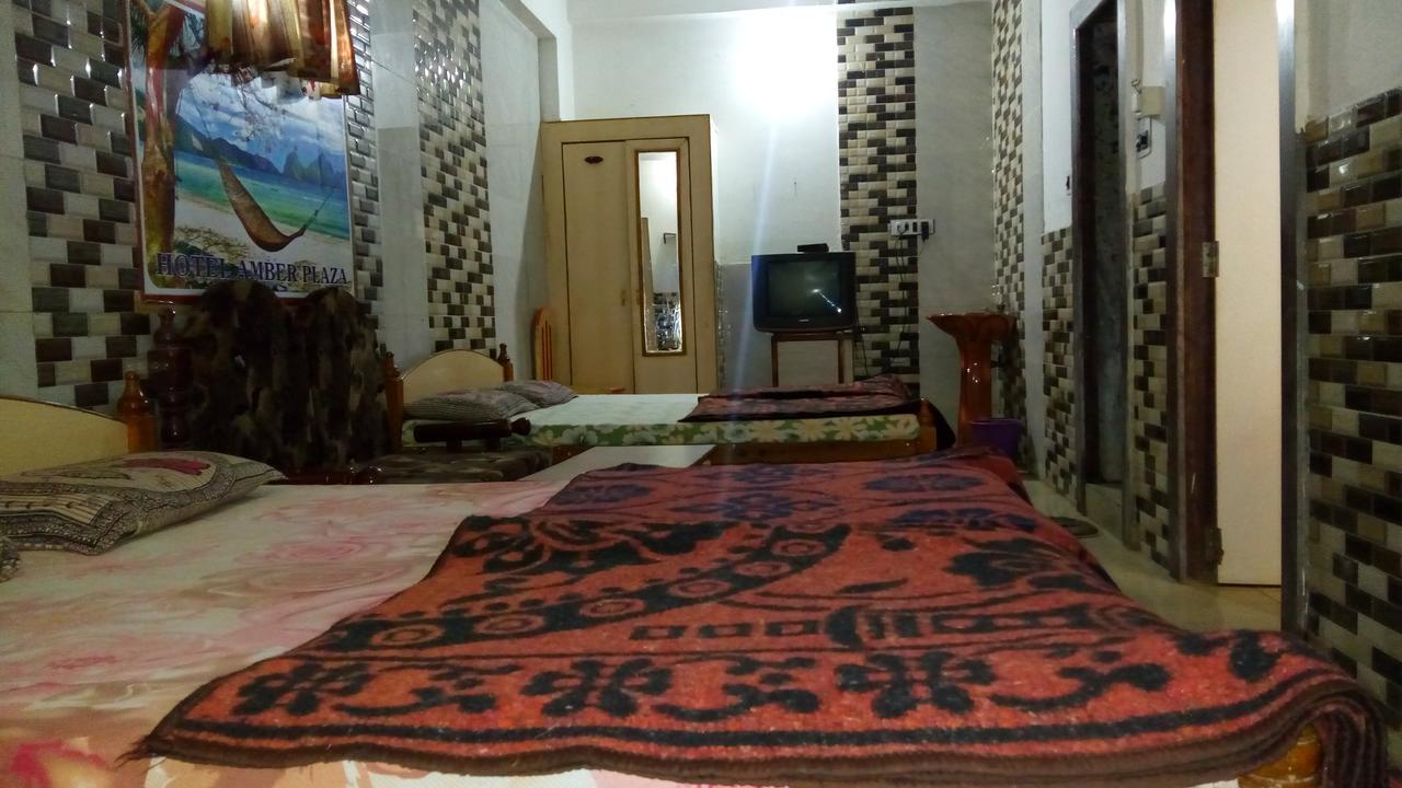 Amber Plaza Hotel Chittorgarh Buitenkant foto